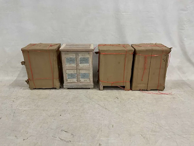 Dressoir (4x) - afbeelding 1 van  4