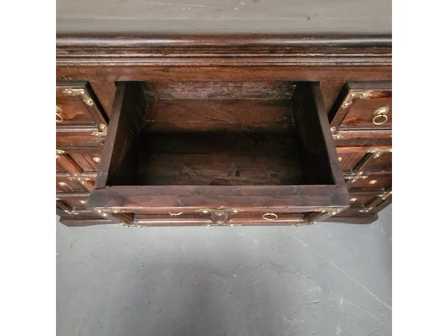Dressoir chesterfield, bruin - afbeelding 4 van  4