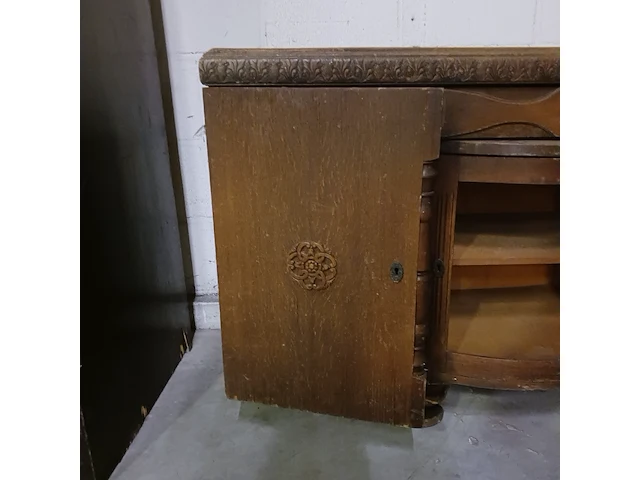 Dressoir met drie deuren en een lade - afbeelding 4 van  16