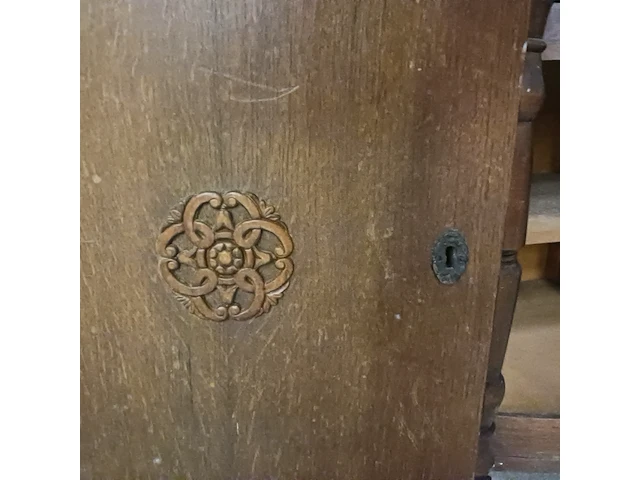 Dressoir met drie deuren en een lade - afbeelding 5 van  16