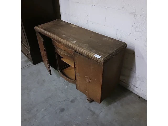 Dressoir met drie deuren en een lade - afbeelding 10 van  16