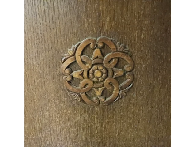 Dressoir met drie deuren en een lade - afbeelding 12 van  16