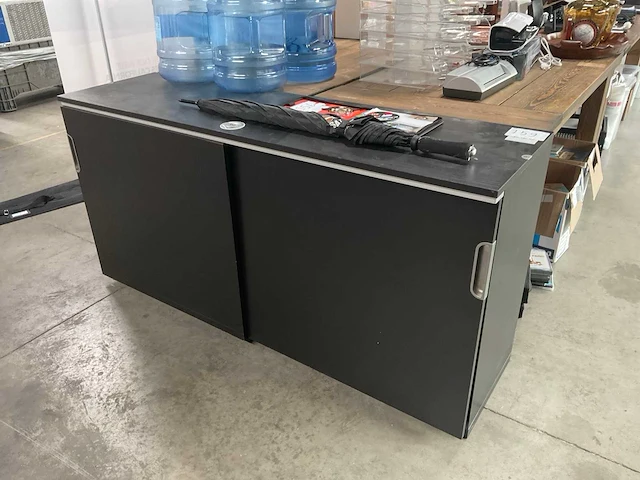 Dressoirkast - afbeelding 1 van  8