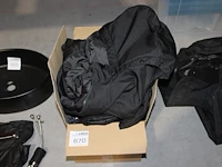 Drie doorwerkjassen helly hansen maten m en 2x xl. - afbeelding 1 van  3
