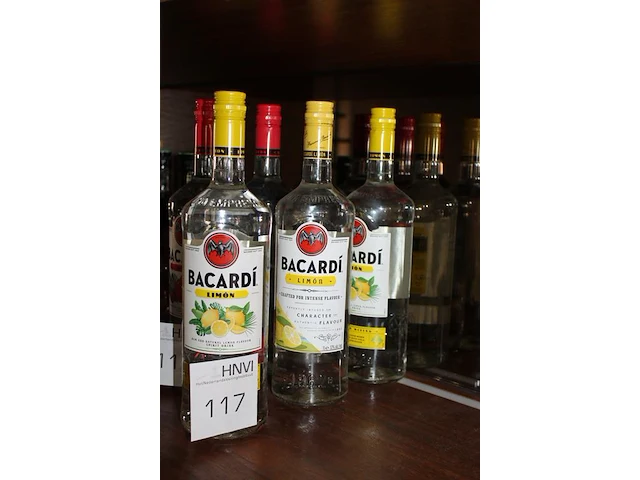 Drie flessen bacardi lemon. - afbeelding 2 van  2