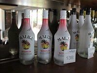 Drie flessen malibu watermelon. - afbeelding 1 van  2
