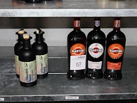 Drie flessen martini in diverse uitvoeringen. - afbeelding 1 van  2