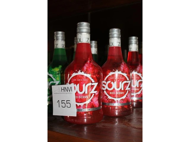 Drie flessen sourz red berry. - afbeelding 2 van  2