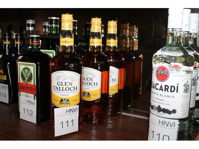 Drie flessen whisky glen talloch. - afbeelding 1 van  2