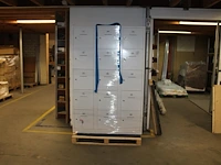 Drie lockerkasten. afmeting 41 cm x 45 cm x 190 cm - afbeelding 2 van  2