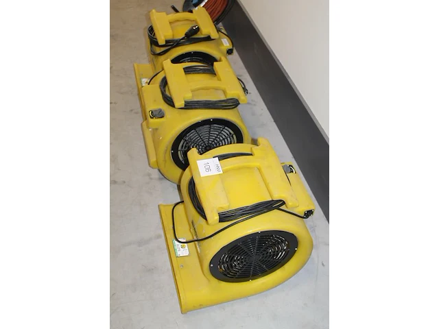 Drie luchtblowers trotec tfv30s. - afbeelding 3 van  3