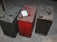 Drie metalen olieblikken shell-mex bp - afbeelding 1 van  1