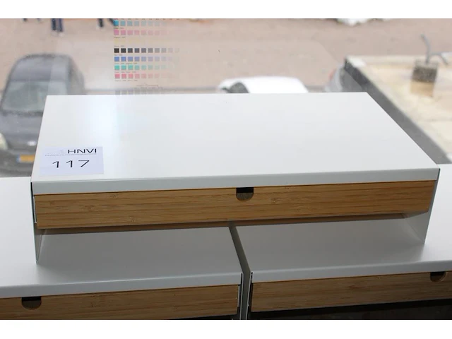 Drie monitorverhogers met lade ikea. - afbeelding 2 van  2