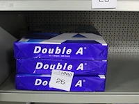 Drie pakken a3 papier - afbeelding 1 van  2