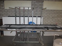 Drie pennenkarren in diverse afmetingen. - afbeelding 1 van  4
