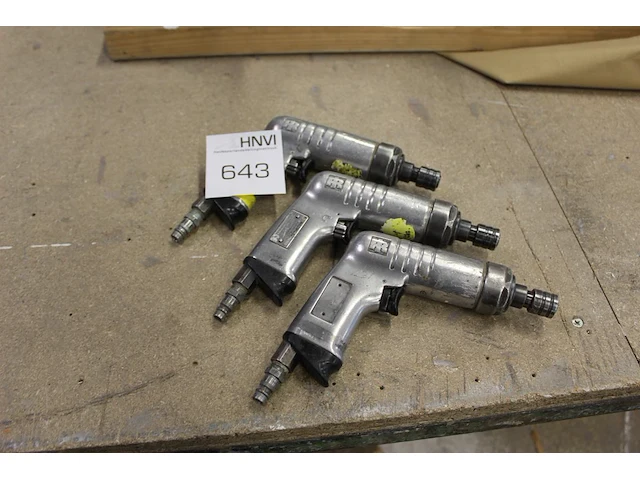 Drie pneumatische boormachines nn. - afbeelding 1 van  2