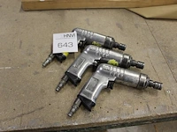 Drie pneumatische boormachines nn. - afbeelding 1 van  2