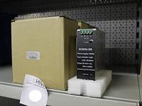 Drie power supplies nn type dc48v5a-din, input 100 v - 240 v, max. output 250 w, afm. 12,35 x 4,10 x 11 cm - afbeelding 1 van  2