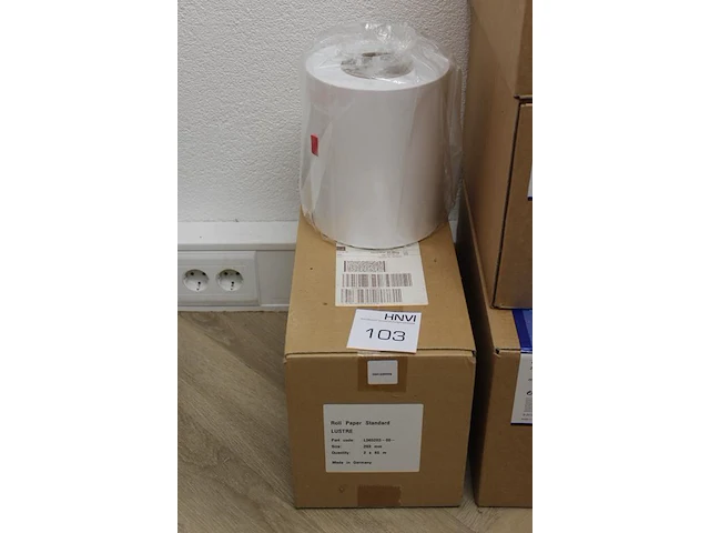 Drie rollen fotopapier (luster afwerking) formaat 203mm breed en 65 meter lang. - afbeelding 2 van  2