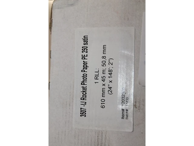 Drie rollen fotopapier rocket pe250 satin 610 mm x 45 m; 50.8 mm nieuw in doos.. - afbeelding 3 van  3