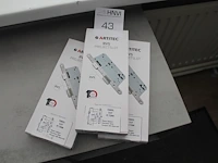 Drie rvs projectsloten artitec 72 mm. - afbeelding 1 van  1