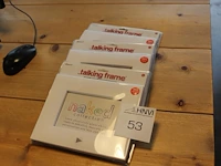 Drie talking frames. - afbeelding 1 van  2