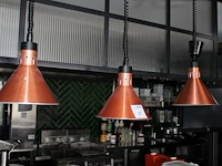 Drie warmhoudlampen in koperkleur met doorsnede 28 cm. - afbeelding 2 van  3