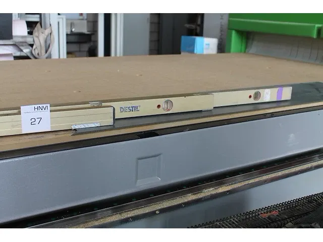 Drie waterpassen, 180, 150 en 100 cm. - afbeelding 2 van  4