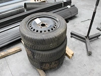 Drie winterbanden vredestein met velg en maatvoering 205/55r16 91h. - afbeelding 2 van  2