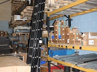 Driedelige aluminium opsteekladder kelfort met 3x14 treden. - afbeelding 2 van  3