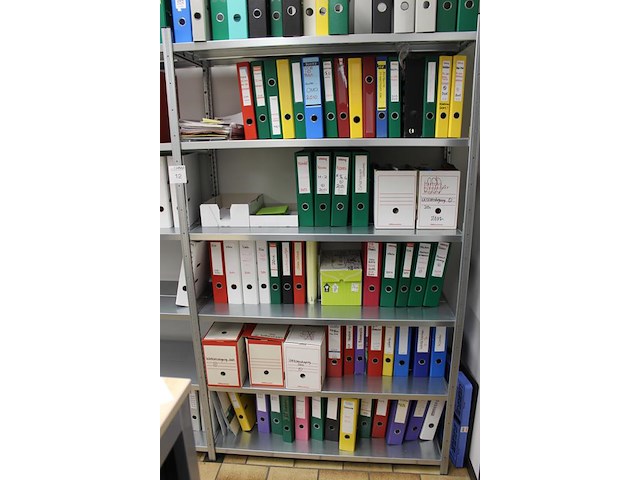 Driedelige magazijnstelling. afmeting 365 x 42 x 200 cm. - afbeelding 2 van  5