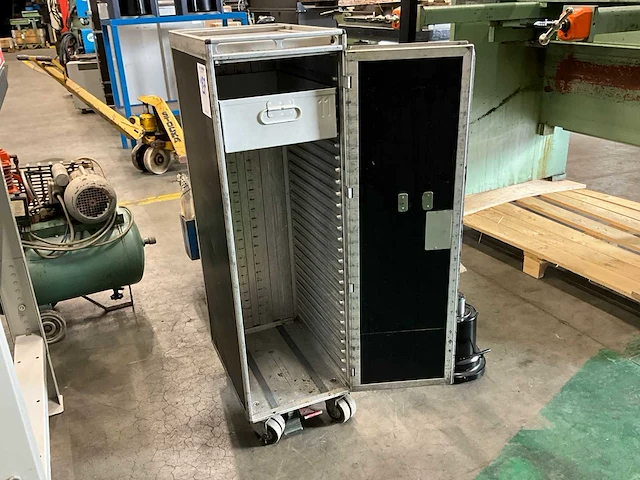 Driessen / klm dlh 573 vliegtuig trolley half formaat - afbeelding 5 van  7