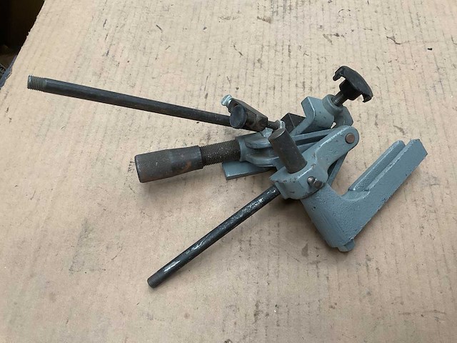 Drill sharpener - afbeelding 1 van  3