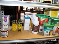 Drooggoed op 20 schappen. - afbeelding 8 van  9