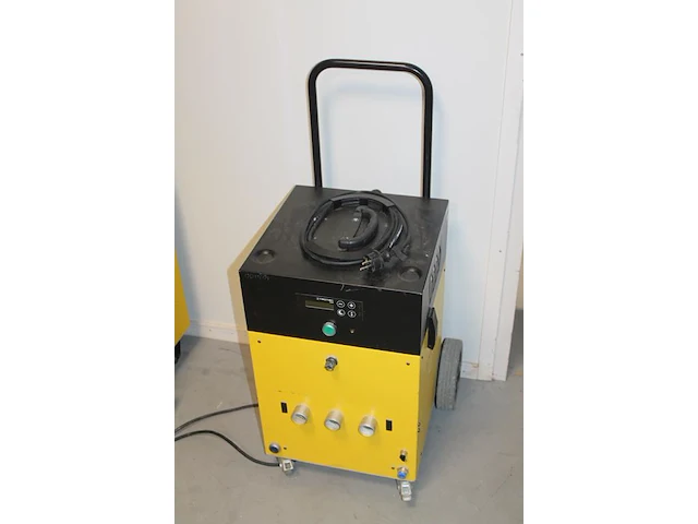 Droogsysteem trotec multicube bestaande uit waterabsorbers (wa) , geluidsdempers (nr19), vacuümpomp (vx5),... - afbeelding 2 van  7
