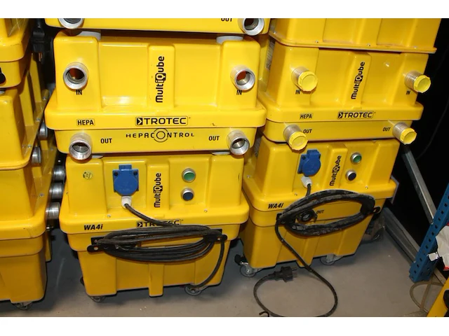 Droogsysteem trotec multicube bestaande uit waterabsorbers (wa) , geluidsdempers (nr19), vacuümpomp (vx5),... - afbeelding 5 van  7