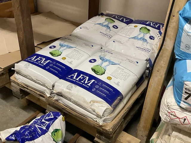Dryden aqua afm graad 2 filterglas 21kg (10x) - afbeelding 1 van  5