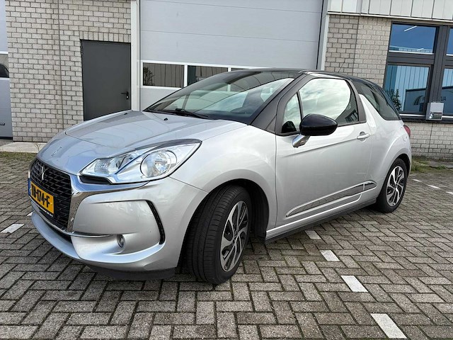 Ds - 2018 - 3 - 1.2 puretech so chic - personenauto - afbeelding 3 van  26