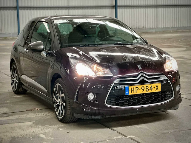 Ds 3 1.2 puretech so chic; hp-984-x - afbeelding 10 van  16