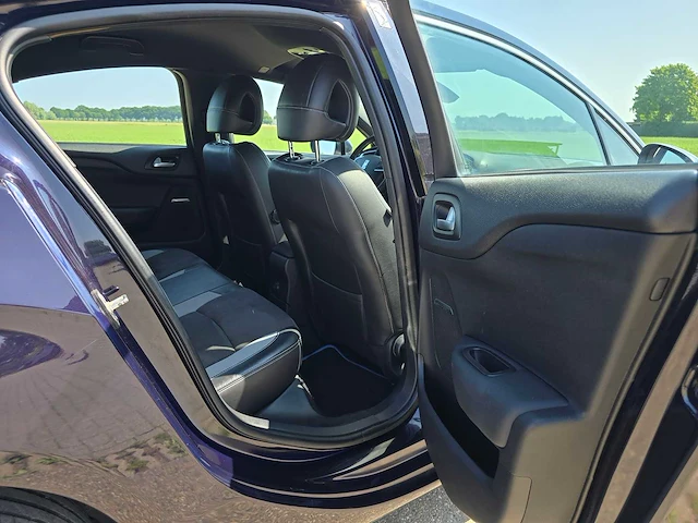 Ds 4 crossback 1.2 puretech business, zn-452-p - afbeelding 19 van  34