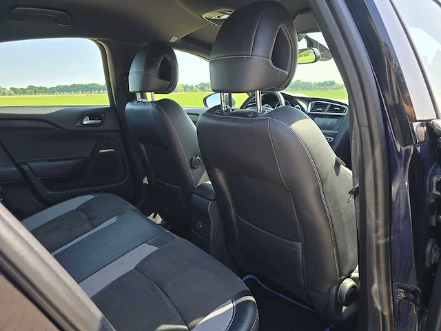 Ds 4 crossback 1.2 puretech business, zn-452-p - afbeelding 20 van  34