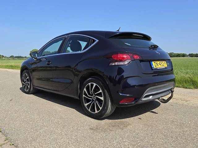Ds 4 crossback 1.2 puretech business, zn-452-p - afbeelding 23 van  34