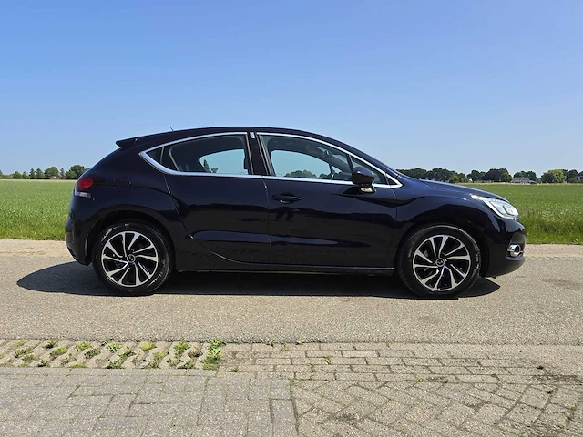 Ds 4 crossback 1.2 puretech business, zn-452-p - afbeelding 32 van  34