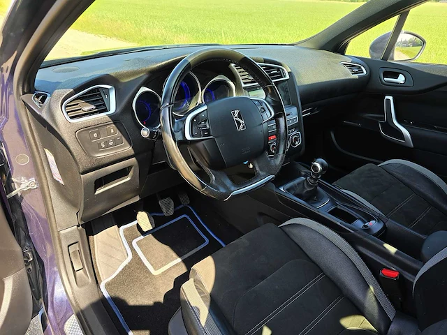 Ds 4 crossback 1.2 puretech business, zn-452-p - afbeelding 11 van  34