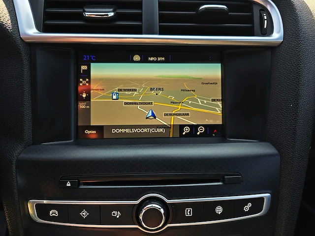 Ds 4 crossback 1.2 puretech business, zn-452-p - afbeelding 24 van  34