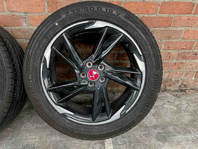 Ds 7 crossback 1.2 puretech performance line 96kw 2019 - afbeelding 17 van  49