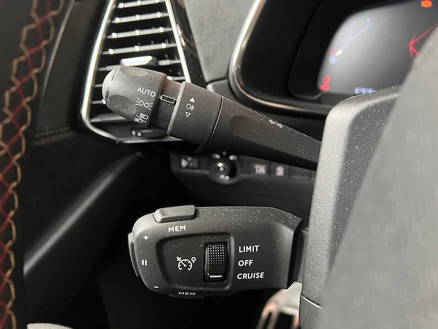 Ds 7 crossback 1.2 puretech performance line 96kw 2019 - afbeelding 24 van  49