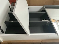 Ds deluxe spiegelkast painted matt white 140cm (2x) - afbeelding 4 van  7