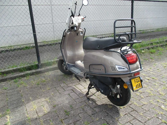 Dts - bromscooter - milano riva - scooter - afbeelding 2 van  11