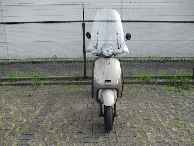 Dts - bromscooter - milano riva - scooter - afbeelding 5 van  11
